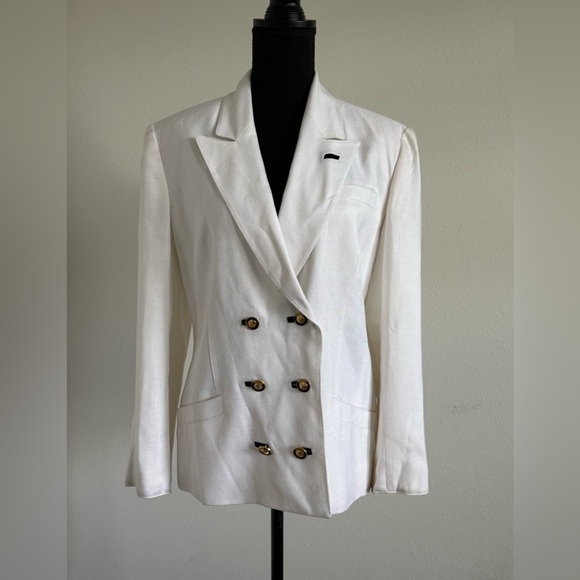 Louis Feraud Ivory Double-Breasted Blazer  NWOT sise 8 - Picture 1 of 9